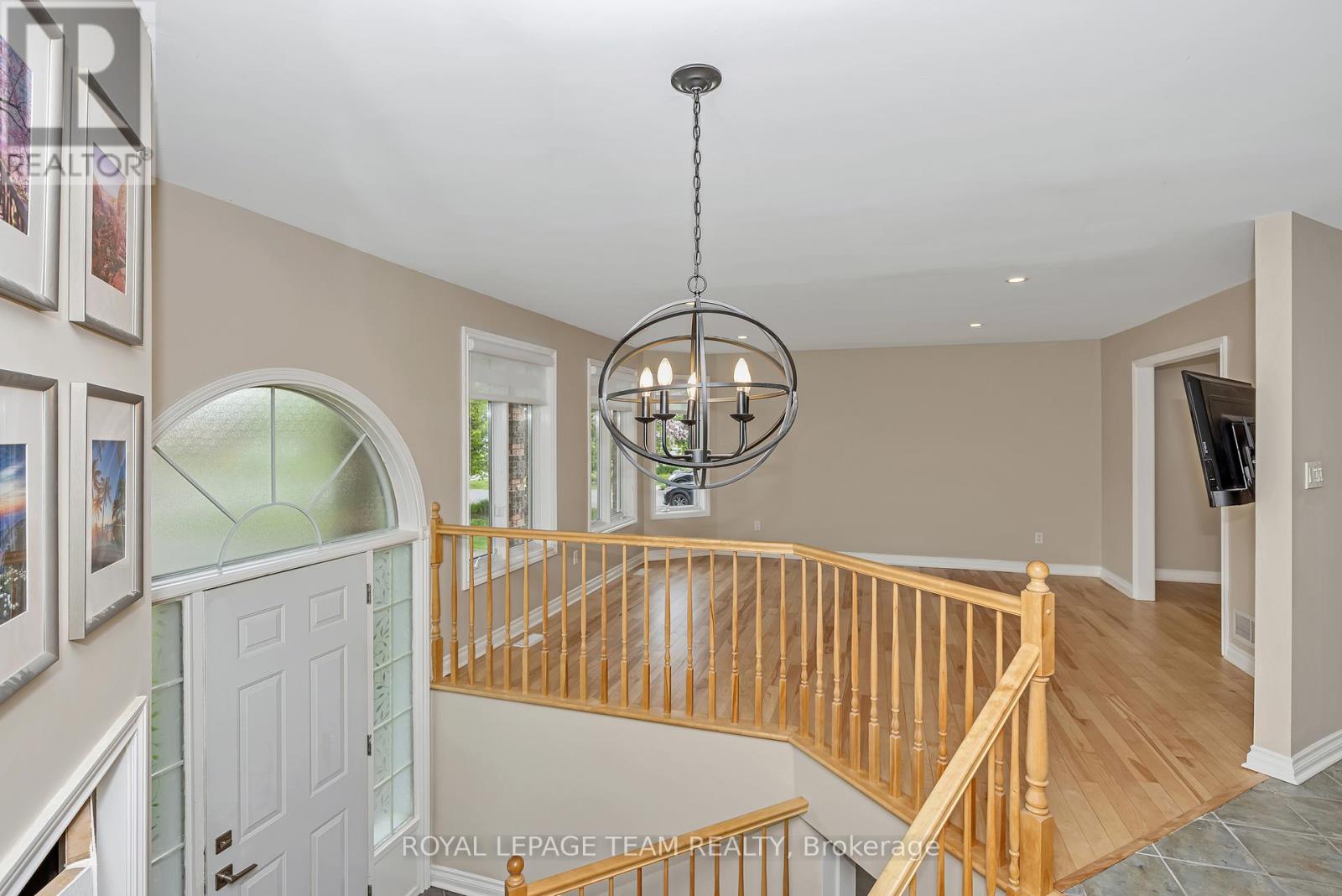 Property at 6701 TOMMARY DRIVE image 5