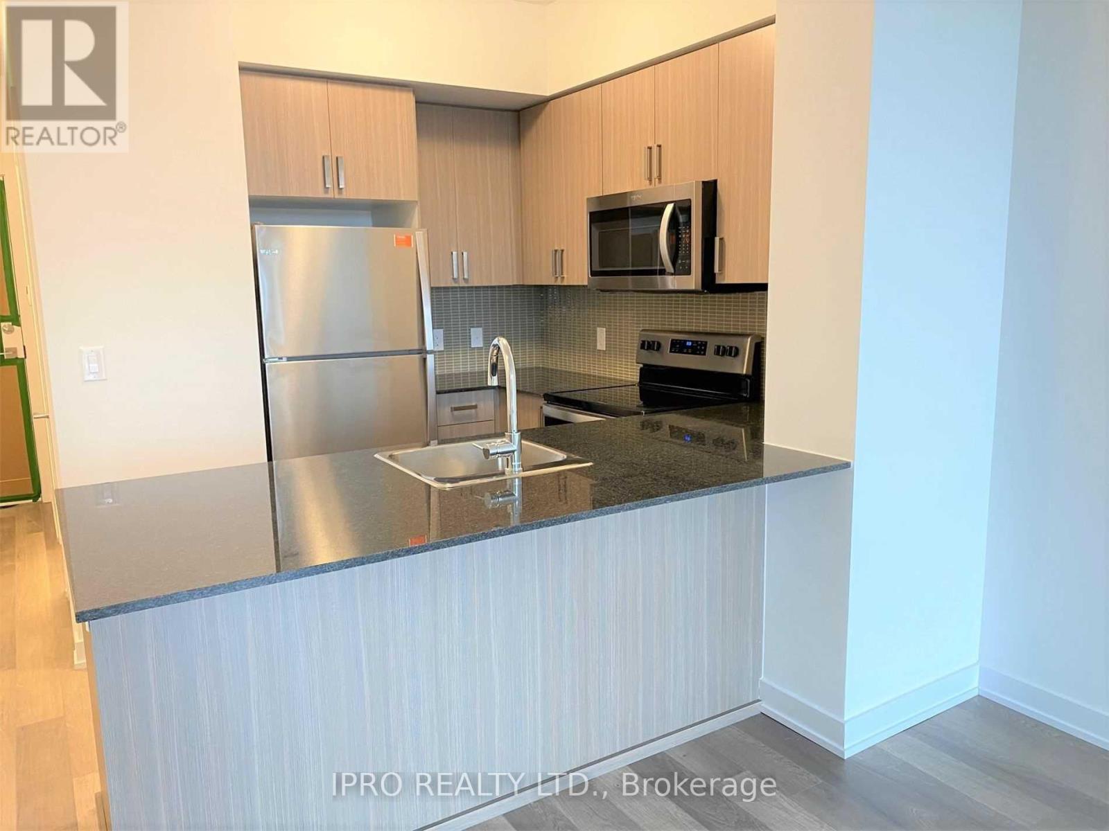816 - 1603 Eglinton Avenue W, Toronto, Ontario  M6E 2H1 - Photo 2 - C12167800