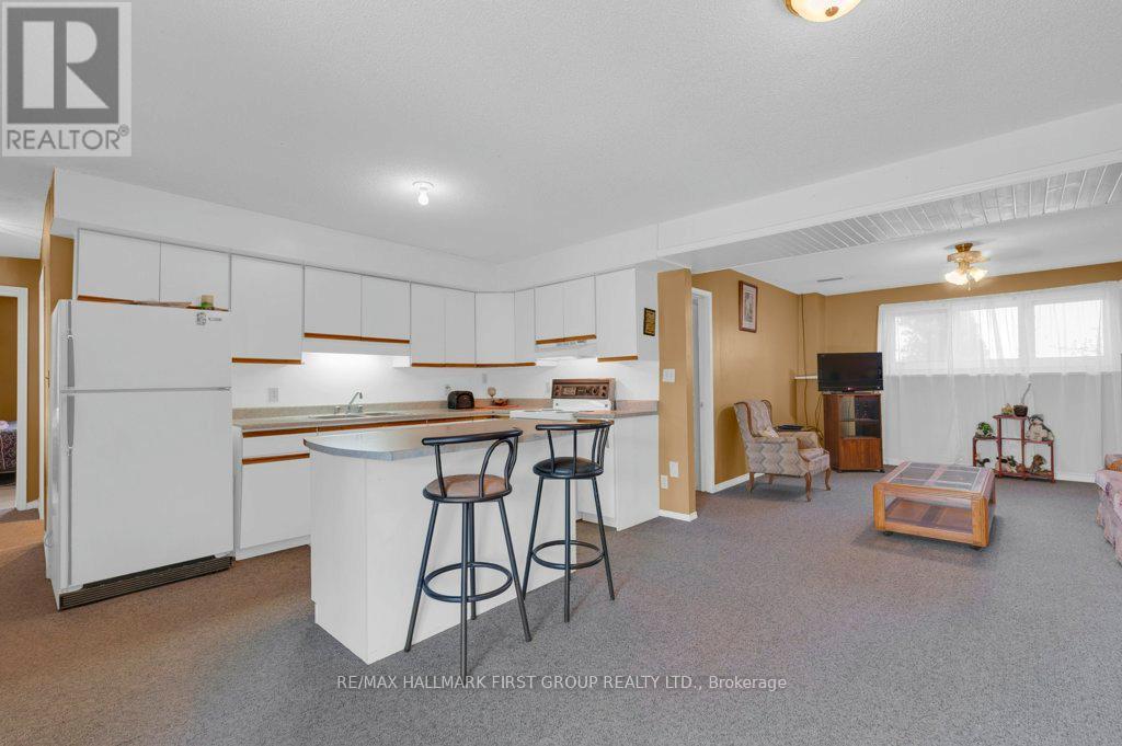 13239 Highway 62, Madoc, Ontario  K0K 2K0 - Photo 24 - X12148211