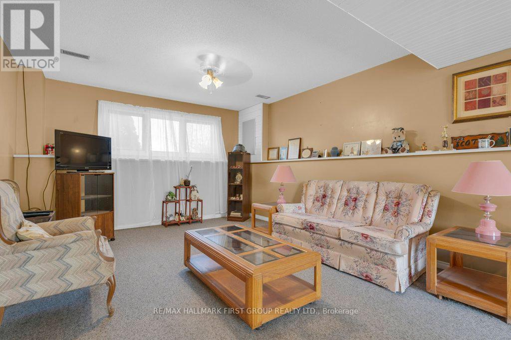 13239 Highway 62, Madoc, Ontario  K0K 2K0 - Photo 21 - X12148211