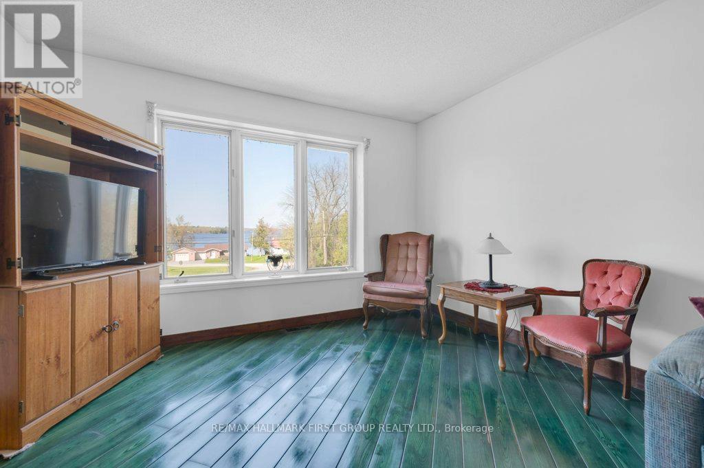 13239 Highway 62, Madoc, Ontario  K0K 2K0 - Photo 12 - X12148211
