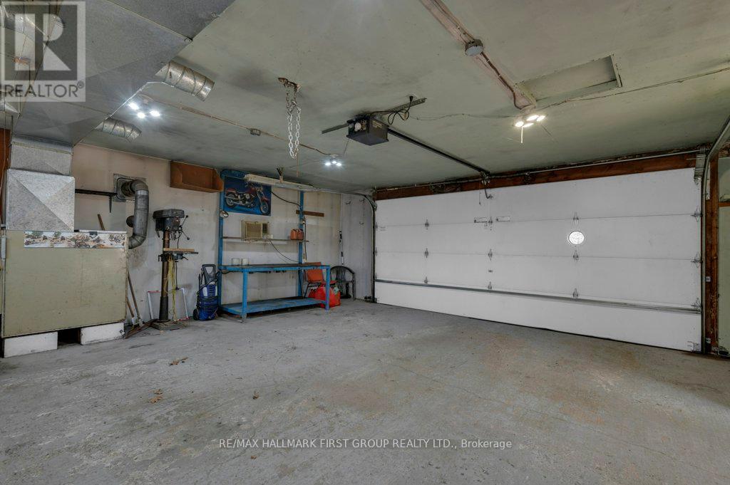13239 Highway 62, Madoc, Ontario  K0K 2K0 - Photo 39 - X12148211