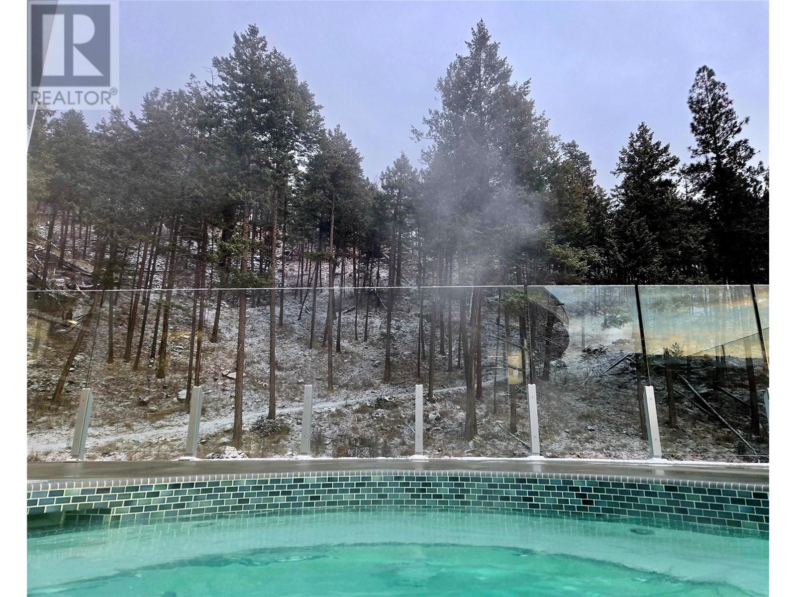3220 Hilltown Drive Unit# 6, Kelowna, British Columbia  V1V 0C6 - Photo 49 - 10348820