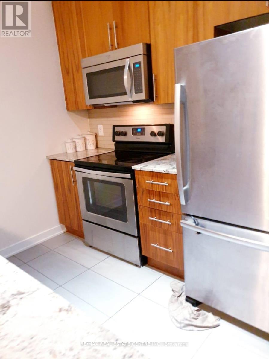 1803 - 4099 Brickstone Mews, Mississauga, Ontario  L5B 0G2 - Photo 5 - W12167811
