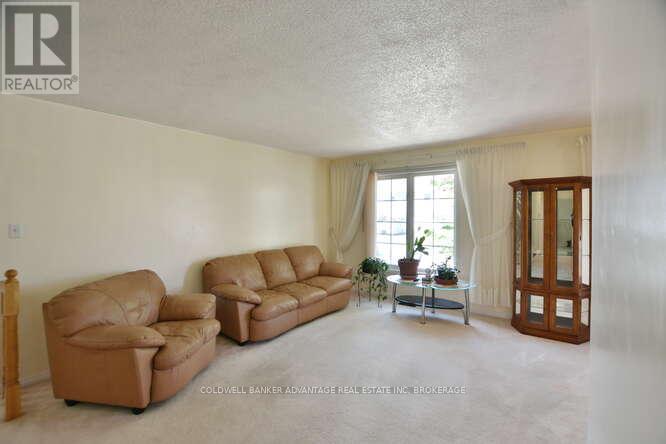3 Mayfair Drive, Barrie (Ardagh), Ontario  L4N 6Y7 - Photo 15 - S12167832