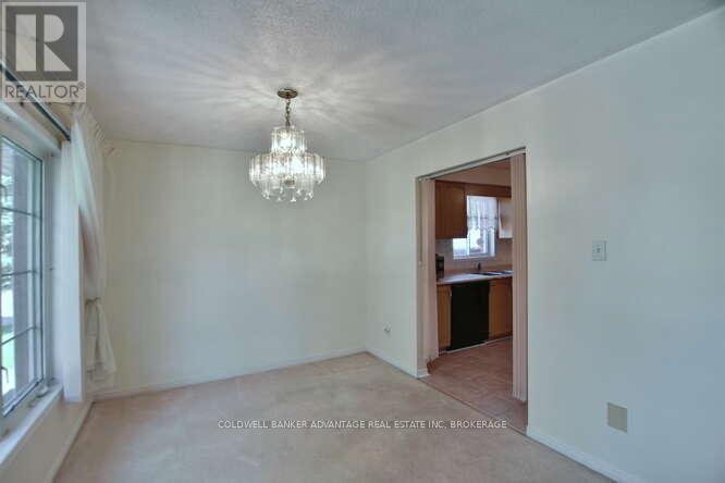3 Mayfair Drive, Barrie (Ardagh), Ontario  L4N 6Y7 - Photo 19 - S12167832