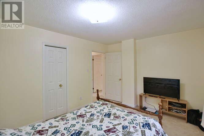 3 Mayfair Drive, Barrie (Ardagh), Ontario  L4N 6Y7 - Photo 24 - S12167832
