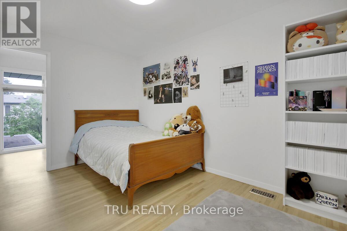 36 Varley Drive, Ottawa, Ontario  K2K 1G2 - Photo 34 - X12158510