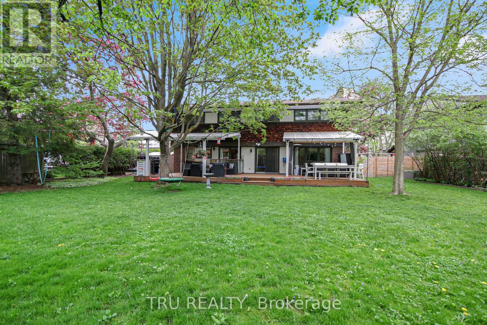 36 Varley Drive, Ottawa, Ontario  K2K 1G2 - Photo 47 - X12158510