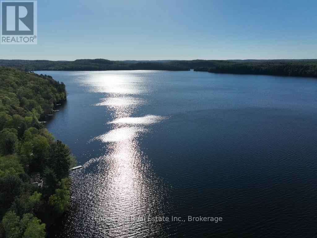 1582 NORTH CREEK DRIVE, Algonquin Highlands, Ontario