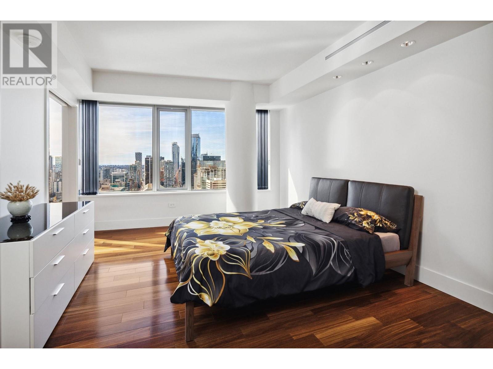 Listing Picture 23 of 40 : 2405 667 HOWE STREET, Vancouver / 溫哥華 - 魯藝地產 Yvonne Lu Group - MLS Medallion Club Member