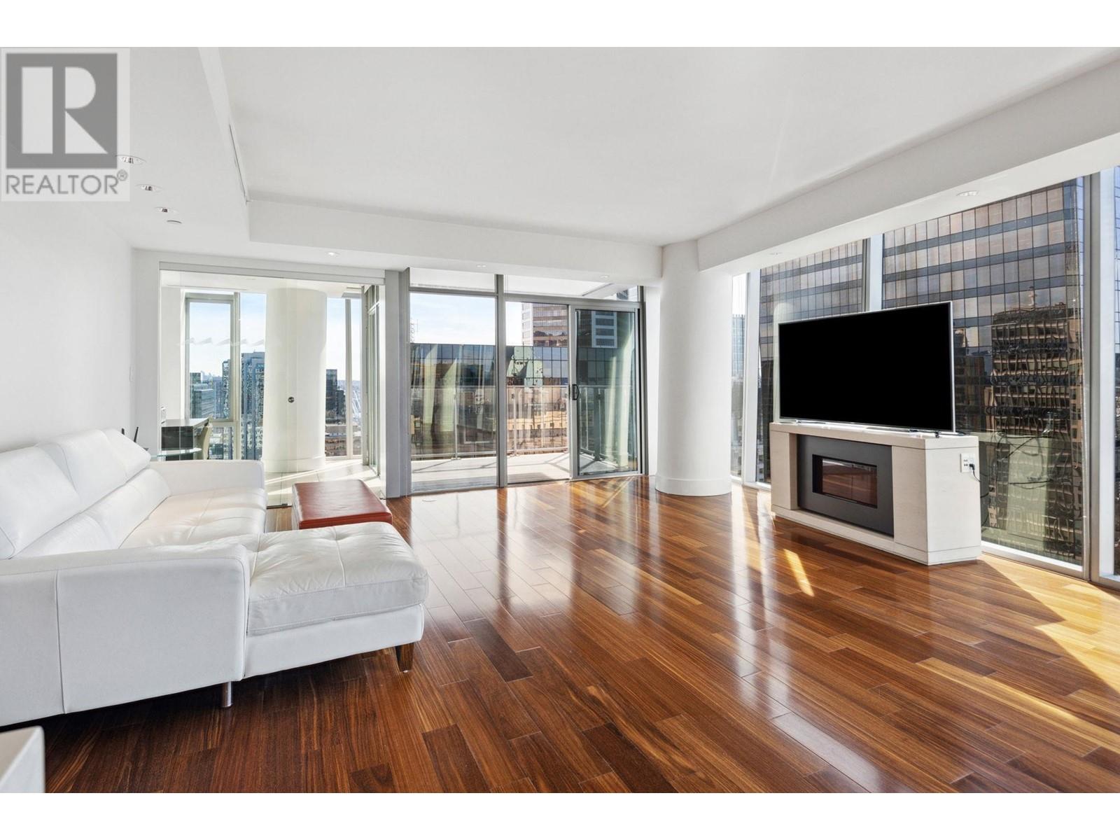 Listing Picture 8 of 40 : 2405 667 HOWE STREET, Vancouver / 溫哥華 - 魯藝地產 Yvonne Lu Group - MLS Medallion Club Member