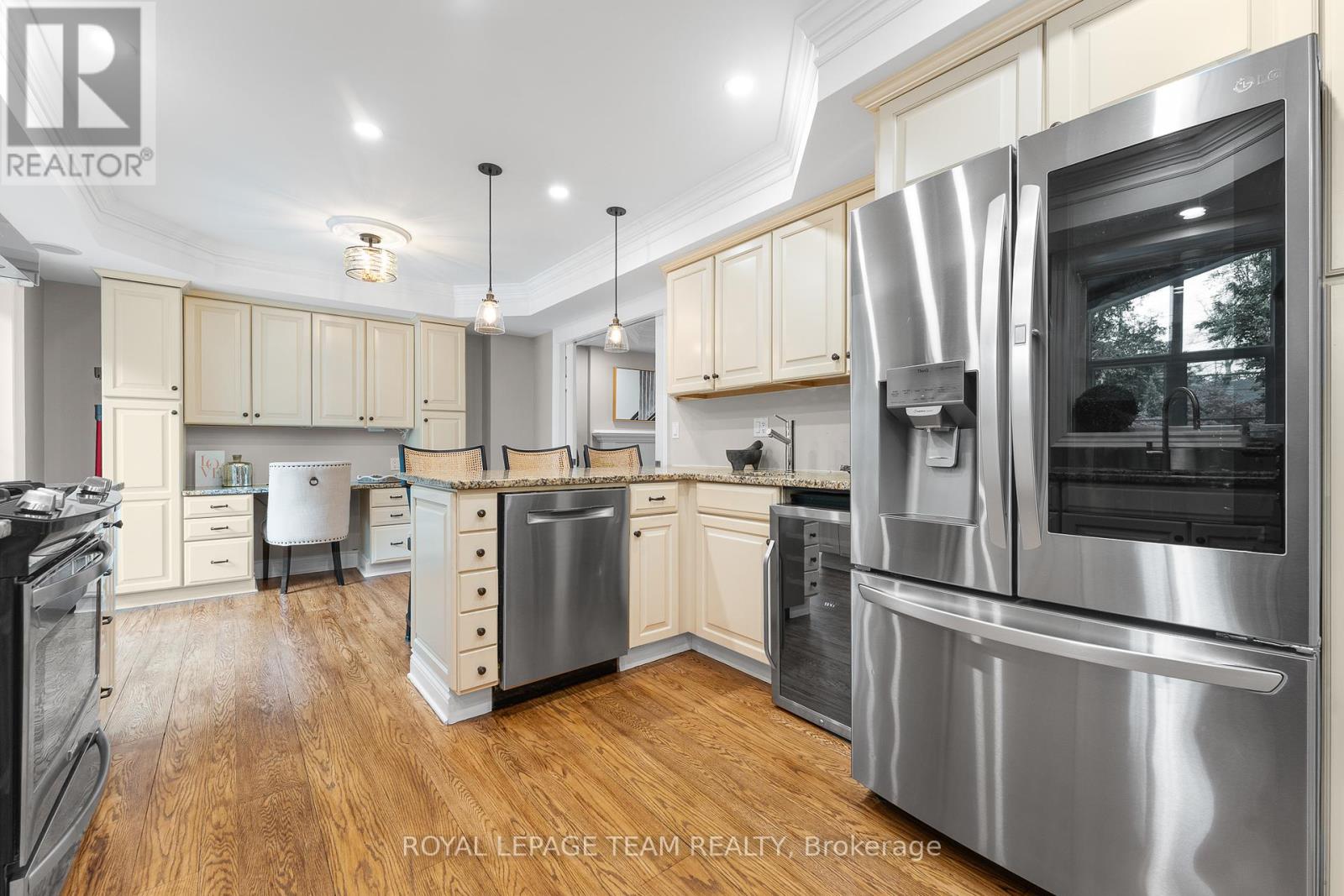 960 Hare Avenue, Ottawa, Ontario  K2A 3J5 - Photo 19 - X12167812
