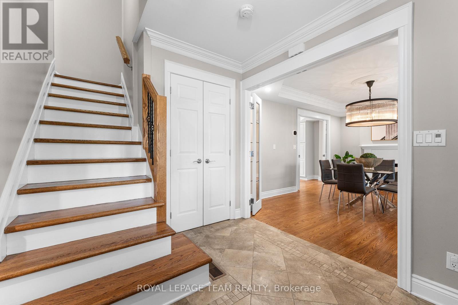 960 Hare Avenue, Ottawa, Ontario  K2A 3J5 - Photo 25 - X12167812