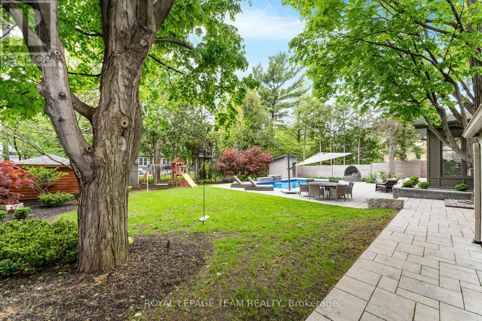 960 Hare Avenue, Ottawa, Ontario  K2A 3J5 - Photo 46 - X12167812