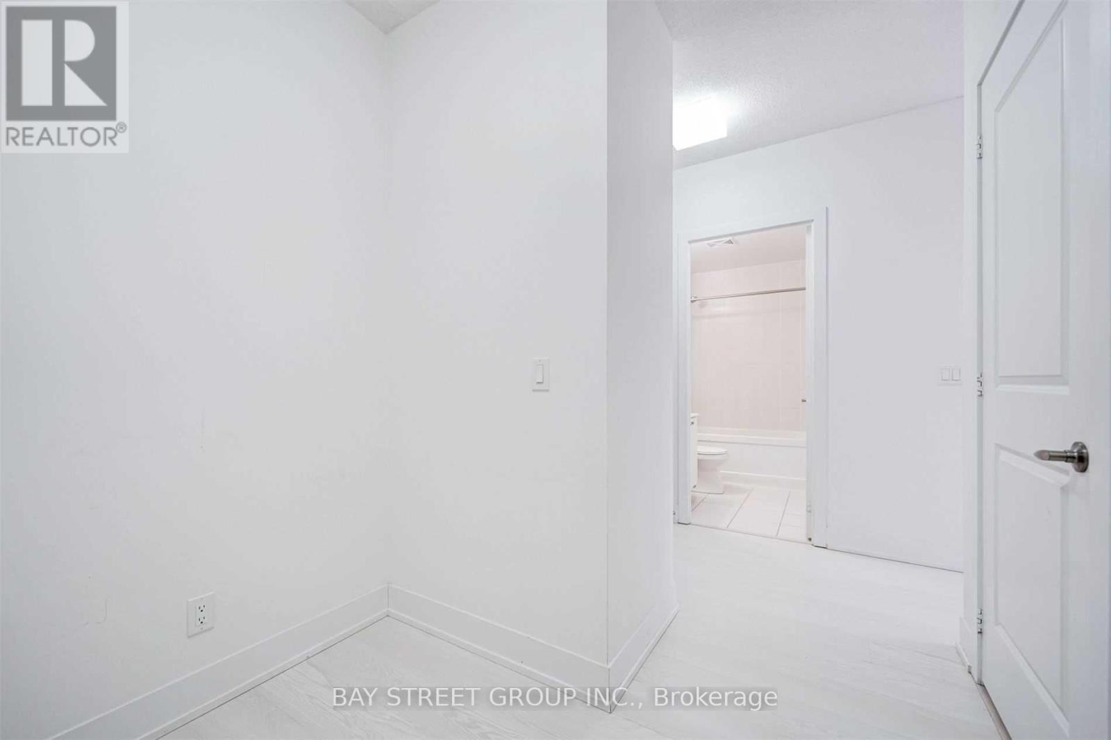 615 - 68 Merton Street, Toronto, Ontario  M4S 1A1 - Photo 19 - C12167831
