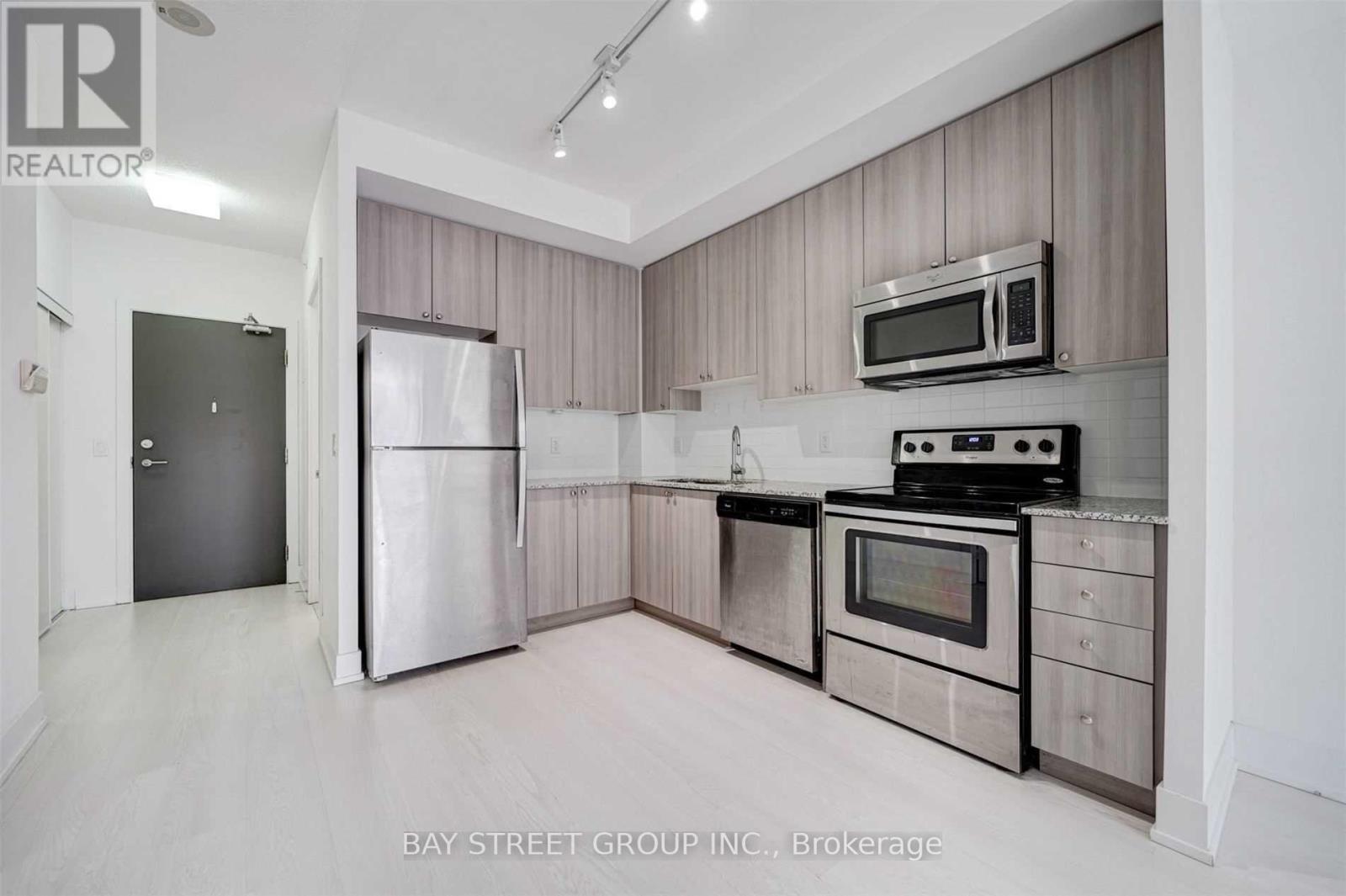 615 - 68 Merton Street, Toronto, Ontario  M4S 1A1 - Photo 4 - C12167831