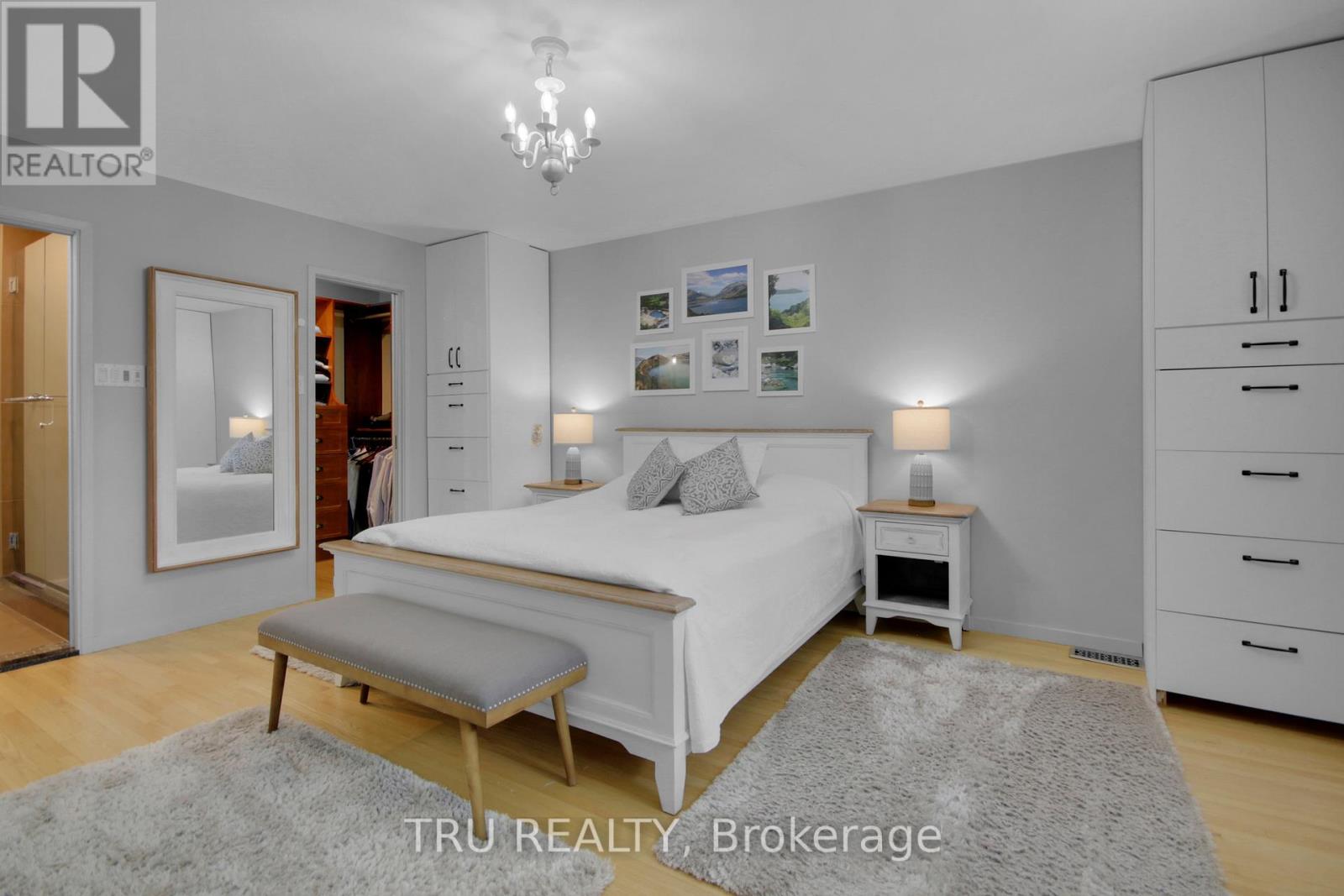 36 Varley Drive, Ottawa, Ontario  K2K 1G2 - Photo 23 - X12158510