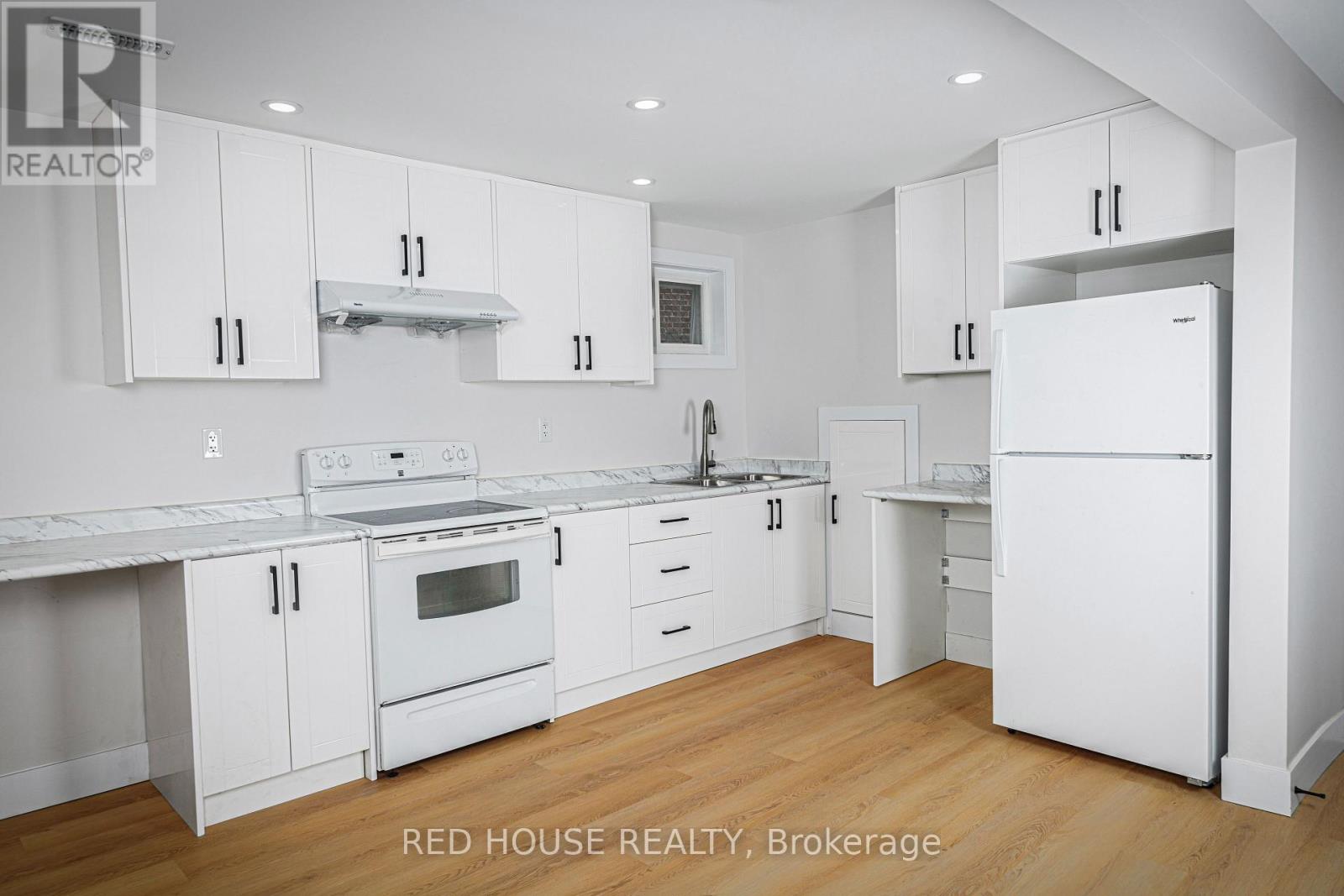 Bsmt - 323 Huntsmill Boulevard, Toronto, Ontario  M1W 3C9 - Photo 4 - E12167823