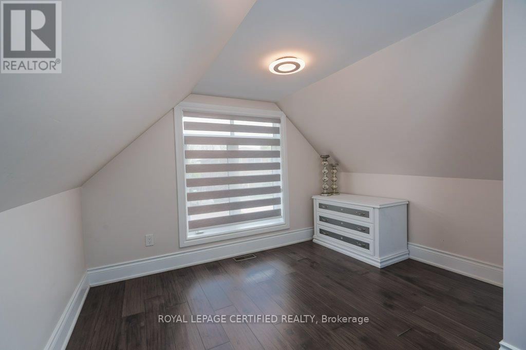 5 Murray Street, Brampton, Ontario  L6X 1R6 - Photo 16 - W12167815