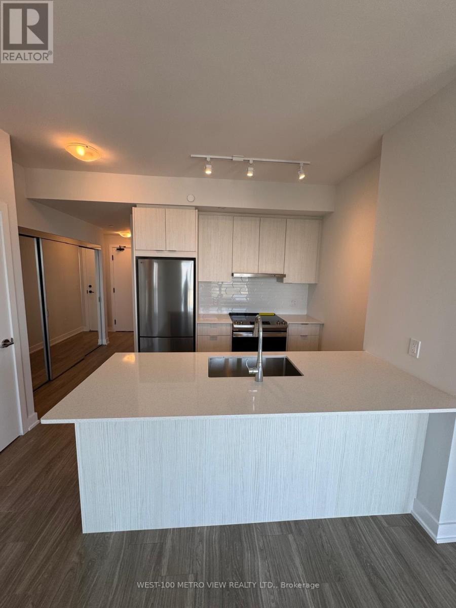 4903 - 430 Square One Drive, Mississauga, Ontario  L5B 0L6 - Photo 2 - W12167830
