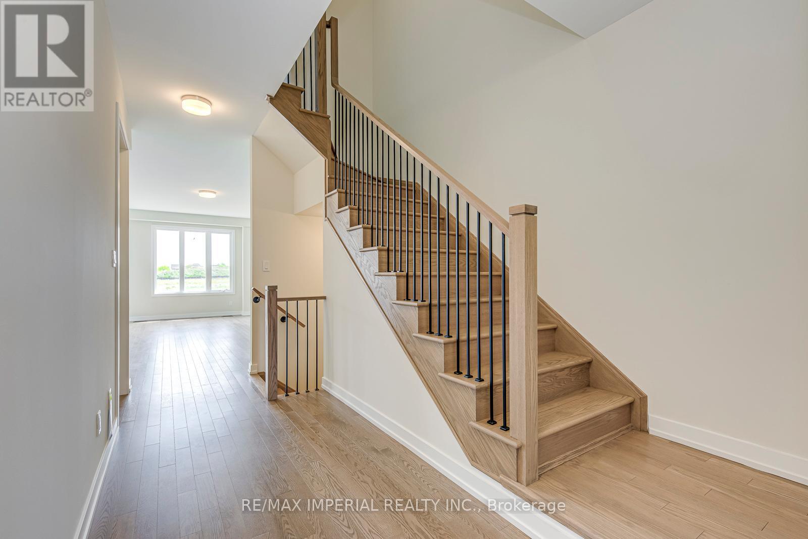 1176 Tanbark Avenue, Oakville, Ontario  L6H 8C4 - Photo 16 - W12167834