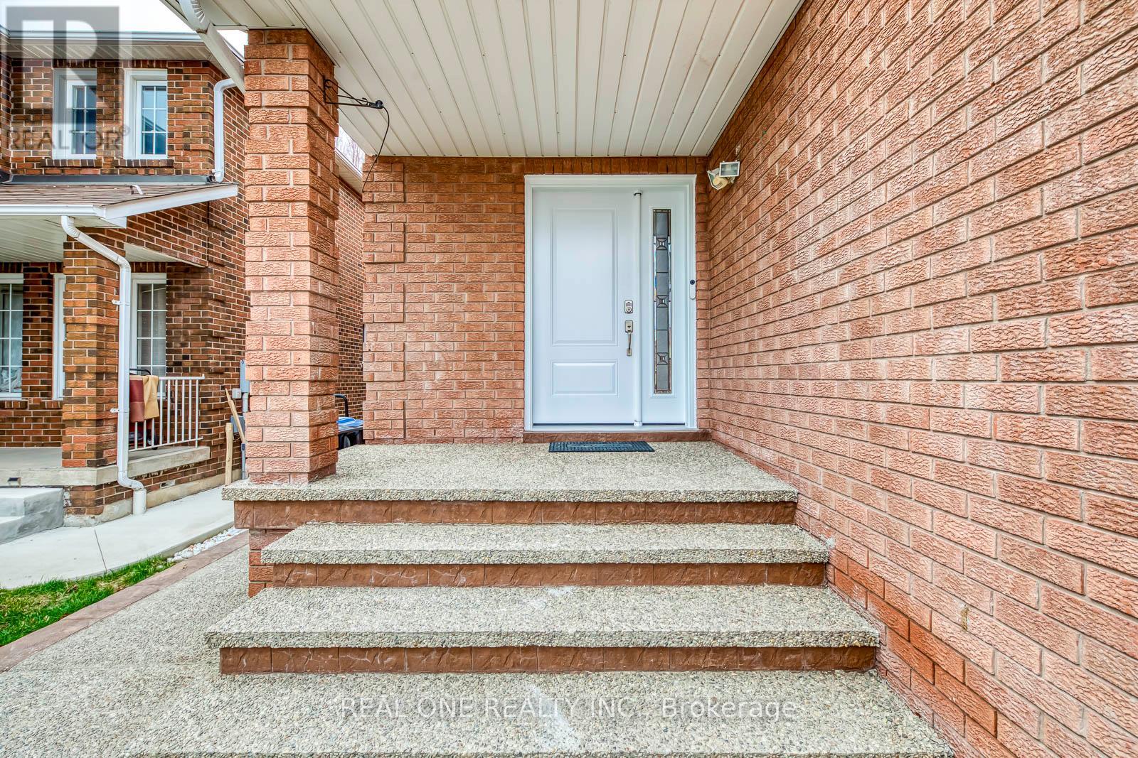 Property at 845 WINTERTON WAY image 2