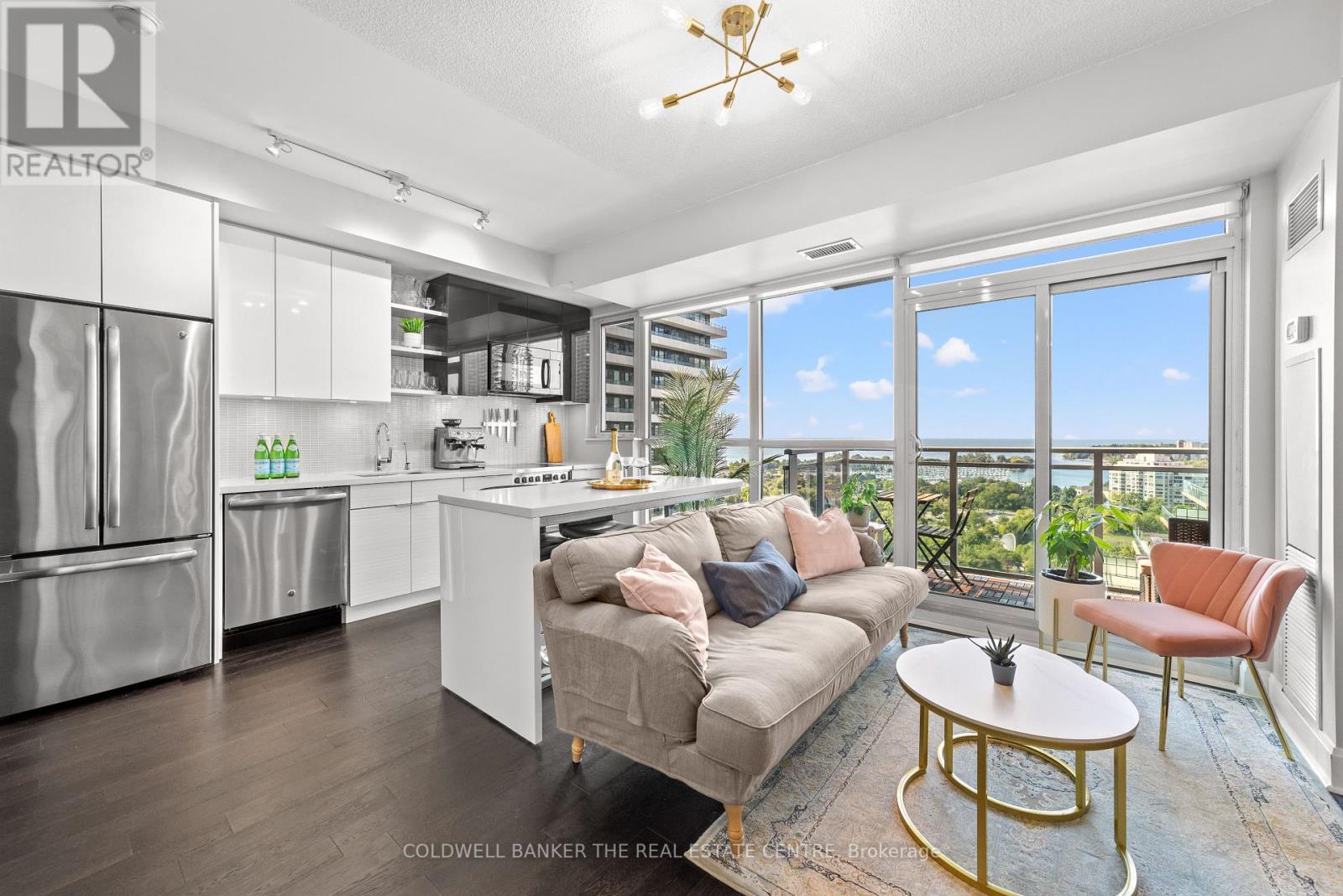 1611 - 33 Shore Breeze Drive, Toronto, Ontario  M8V 0G1 - Photo 6 - W12167843