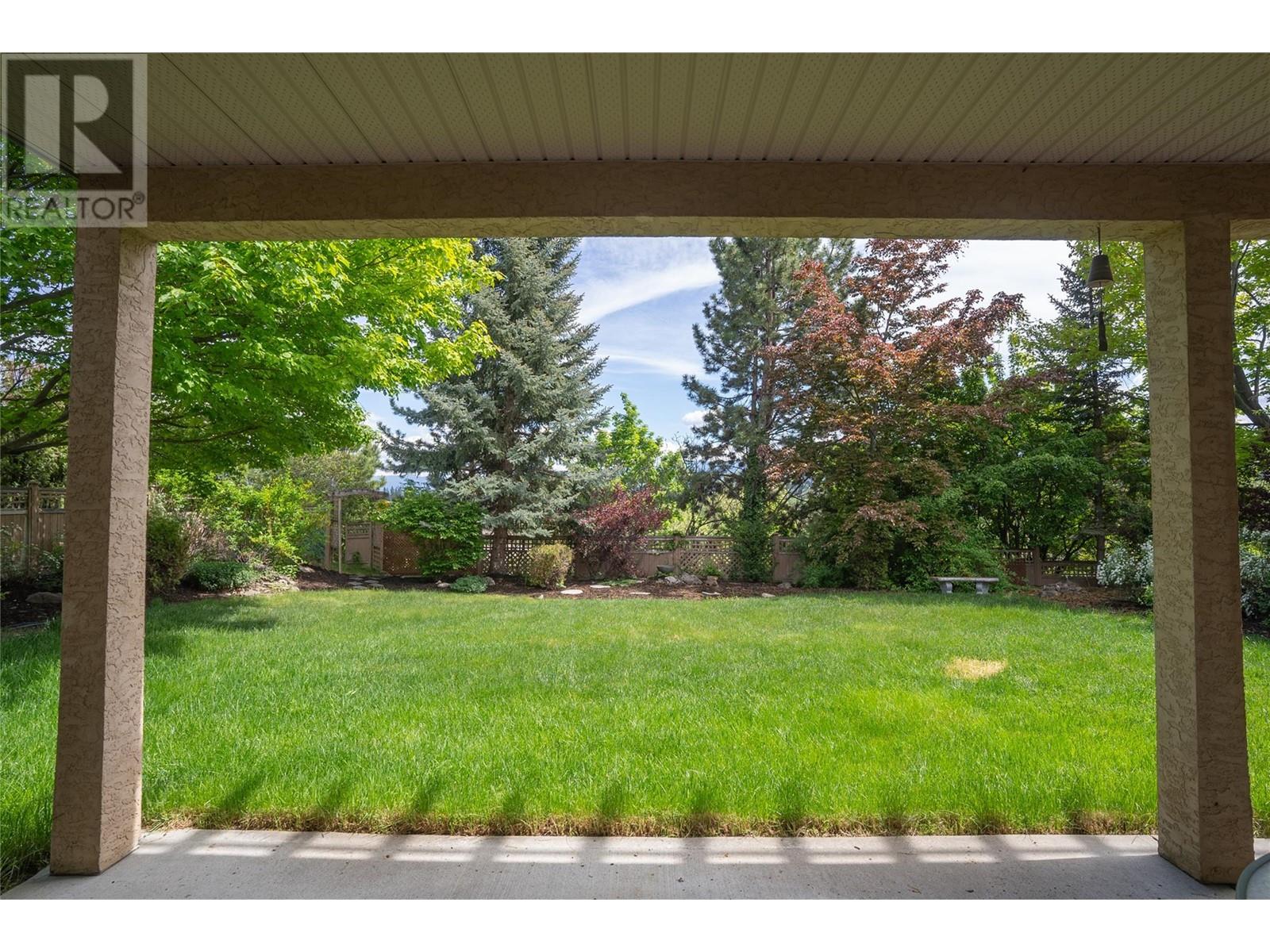 2081 Horizon Drive, West Kelowna, BC V1Z3Y5