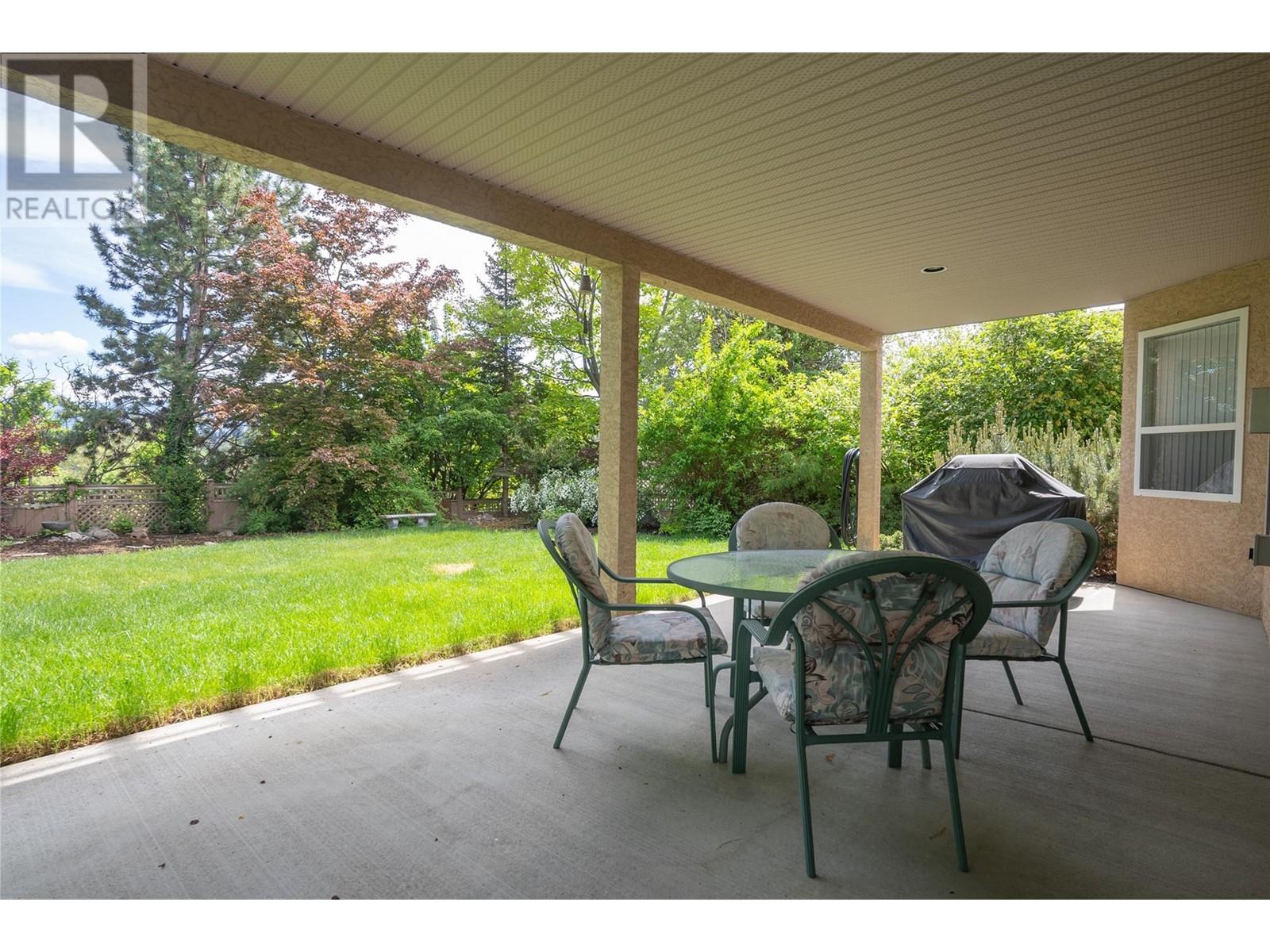 2081 Horizon Drive, West Kelowna, BC V1Z3Y5