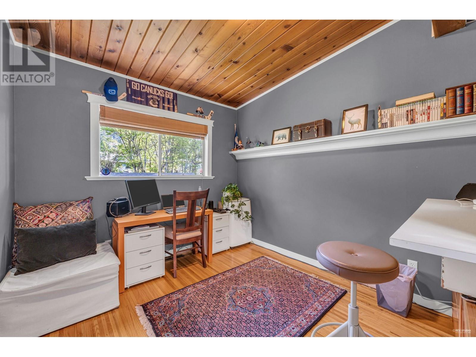 4323 Valencia Avenue, North Vancouver, British Columbia  V7N 4A7 - Photo 15 - R3005653