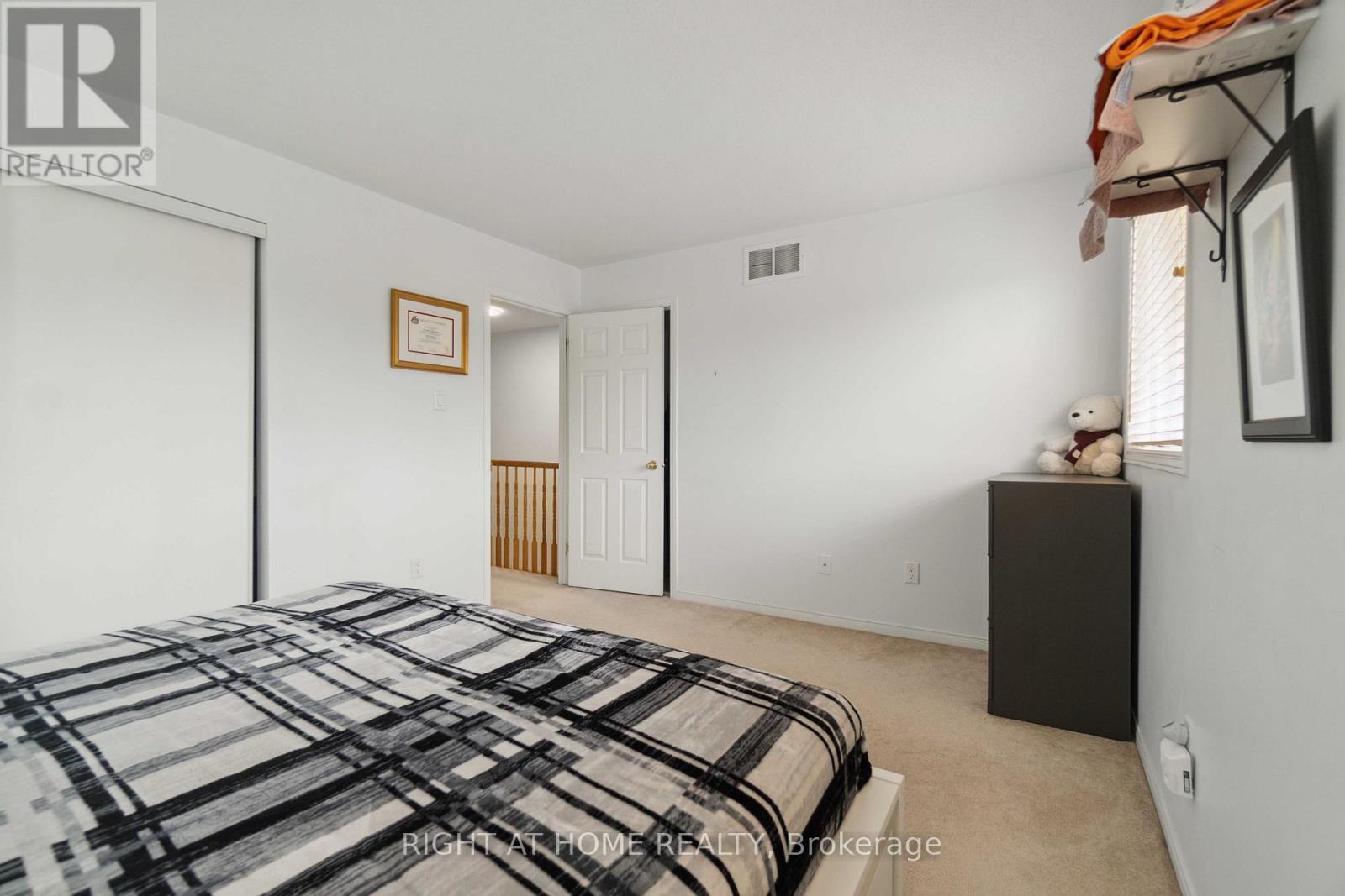 123 Wolff Crescent, Arnprior, Ontario  K7S 0C1 - Photo 12 - X12158367