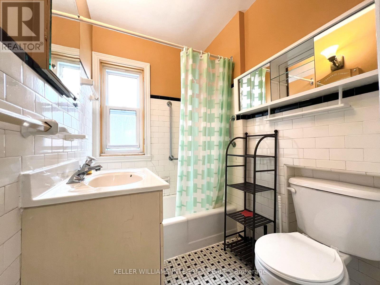 3 - 831 Bronson Avenue, Ottawa, Ontario  K1S 4G5 - Photo 15 - X12167856