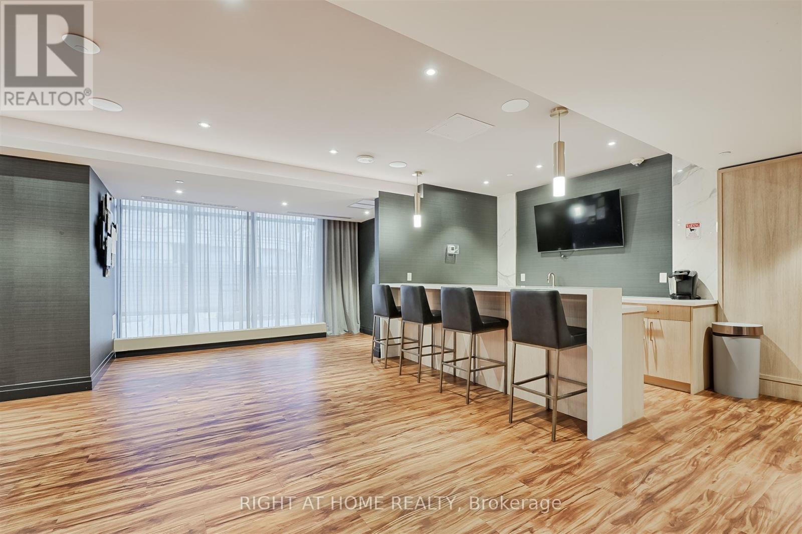 321 - 621 Sheppard Avenue E, Toronto, Ontario  M2K 1B5 - Photo 5 - C12167851