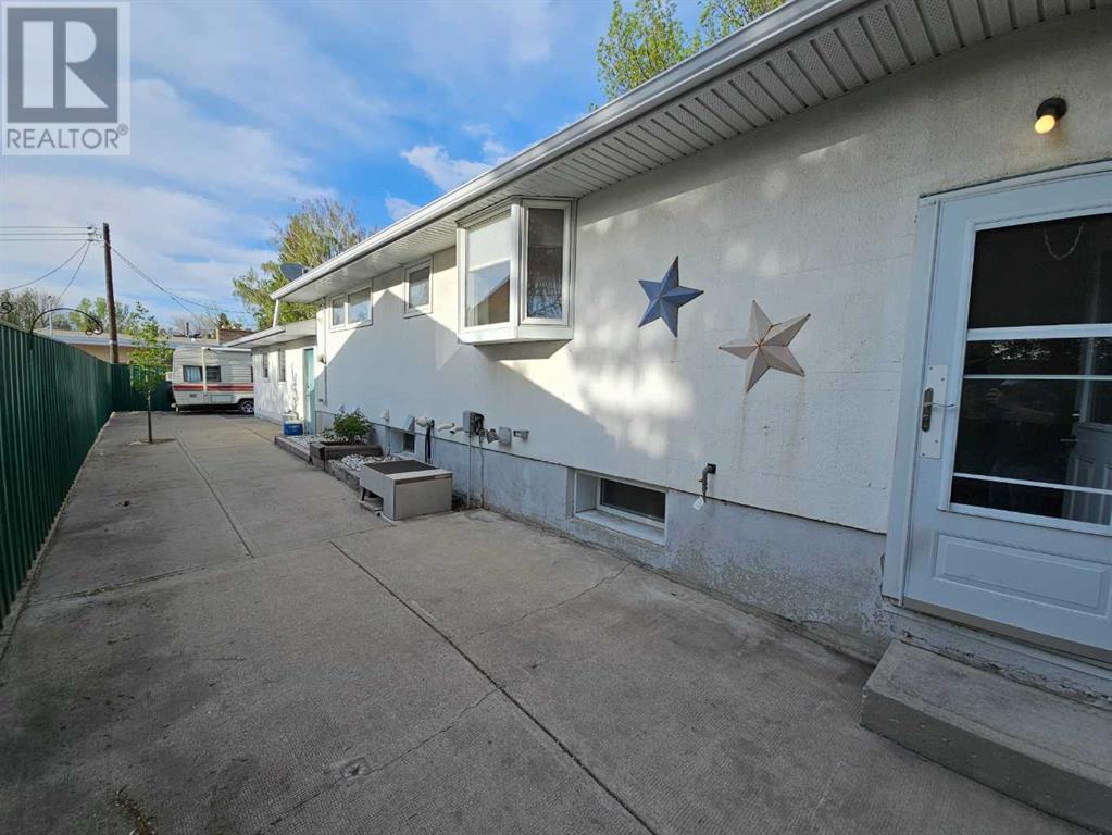 1132 11 Street S, Lethbridge, Alberta  T1J 2K6 - Photo 28 - A2223812