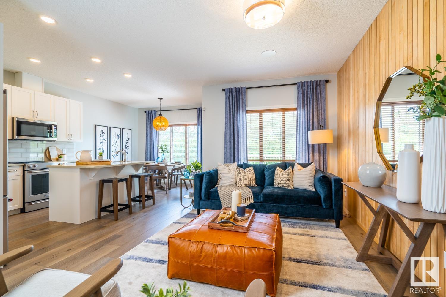 Property at 17623 46 ST NW image 3