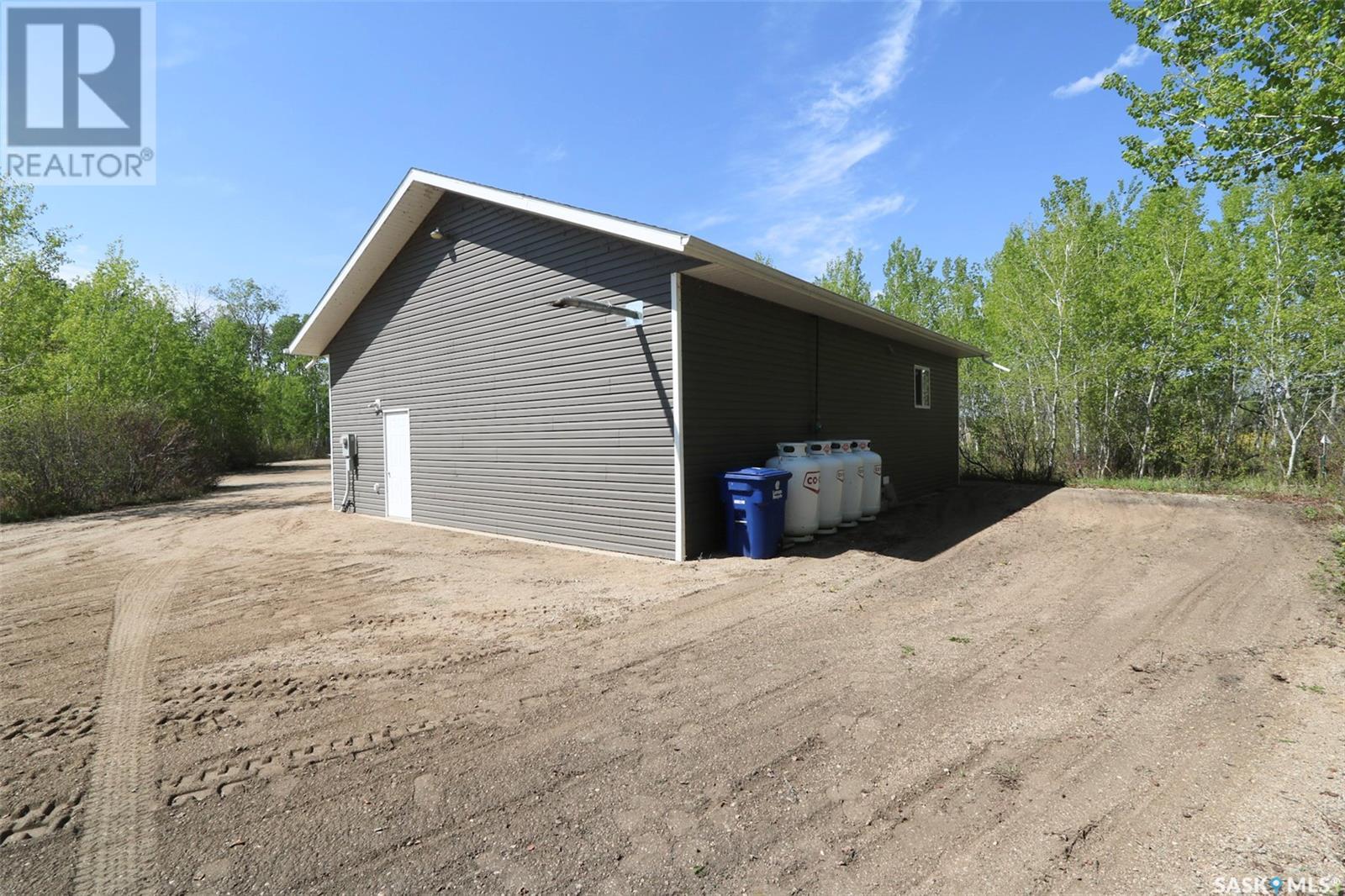 805 Potter Place, Good Lake Rm No. 274, Saskatchewan  S0A 0L0 - Photo 3 - SK006875