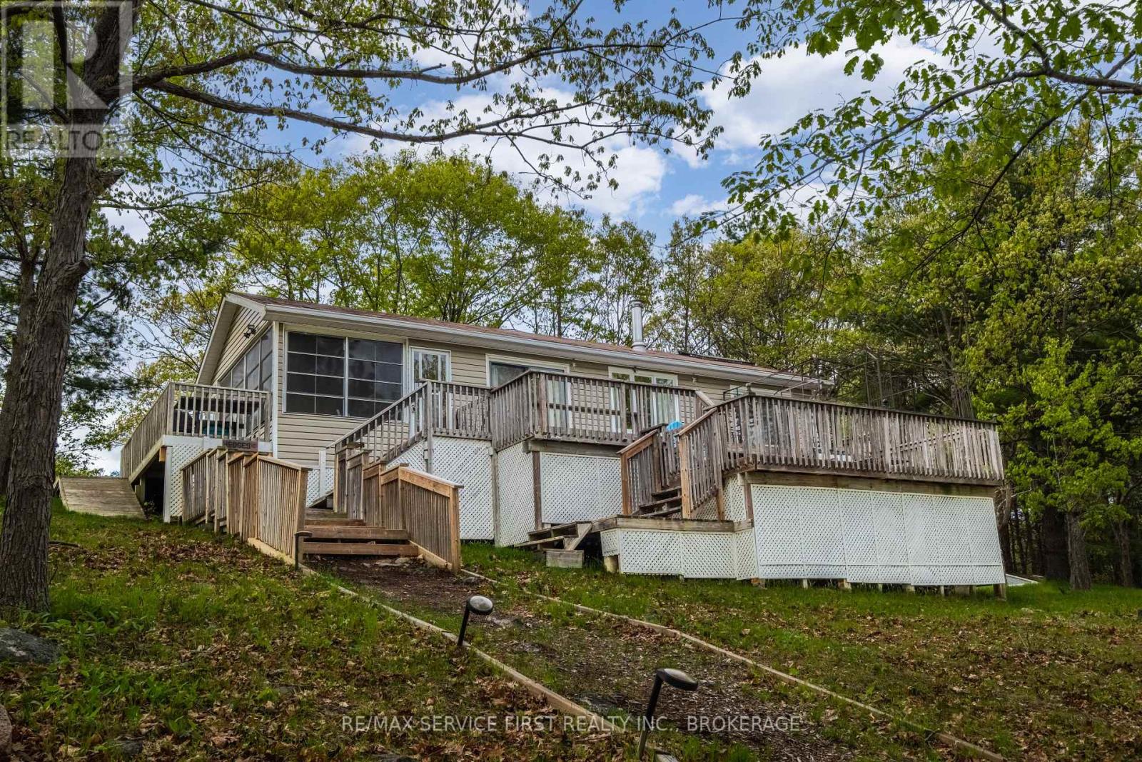 5084 SHEFFIELD LONG LAKE ROAD, stone mills (stone mills), Ontario