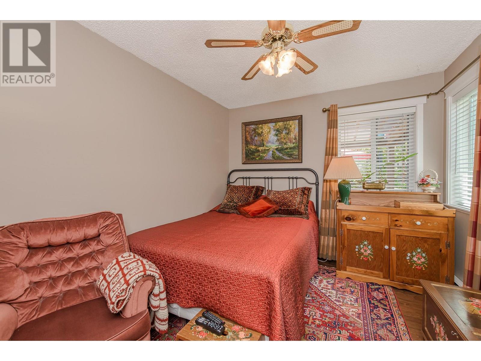 2332 Mnt Tuam Crescent, Sorrento, BC V0E2W2