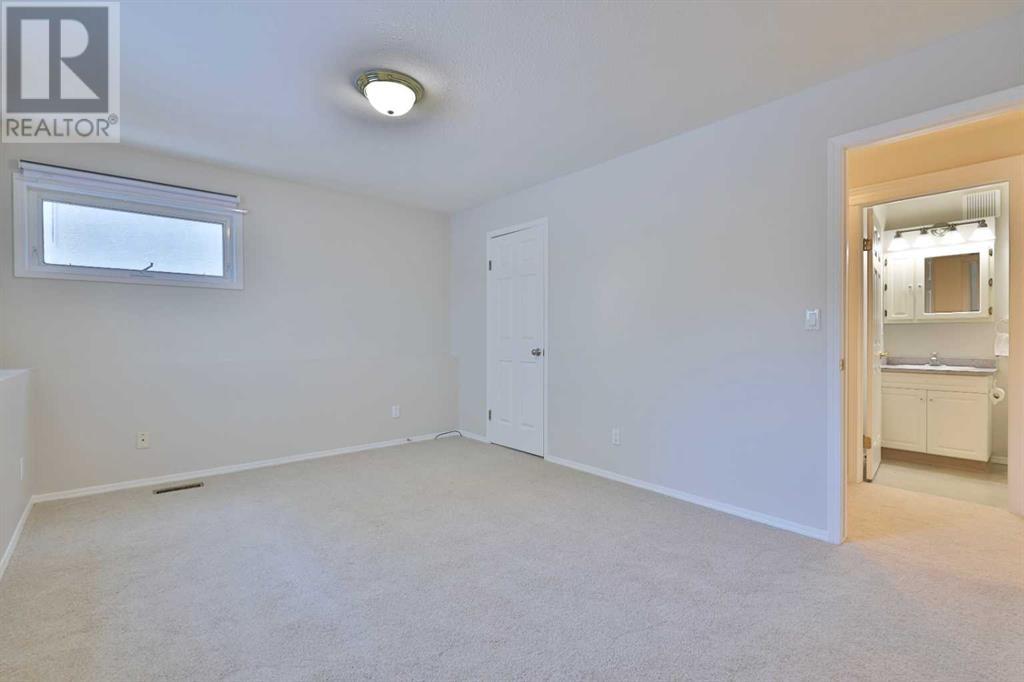 2, 4710 53 Street, Camrose, Alberta  T4V 1Y7 - Photo 35 - A2203367