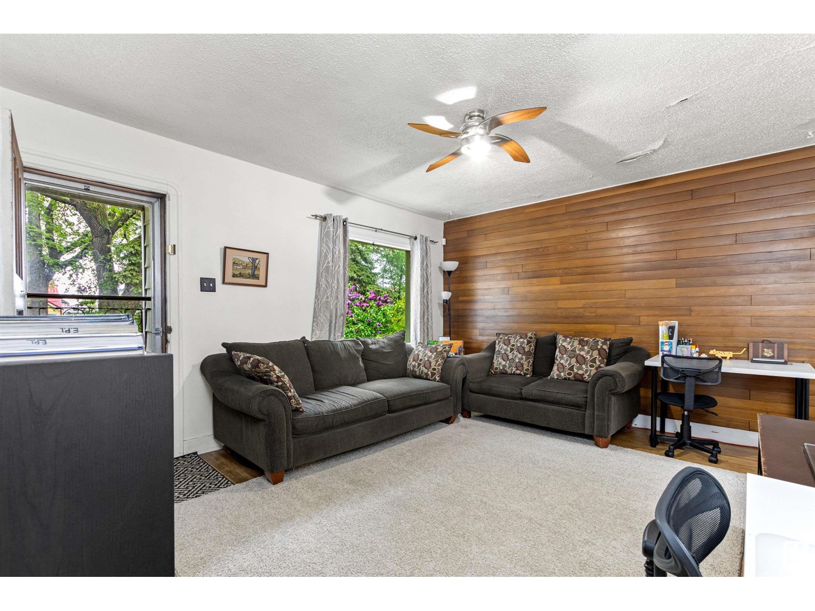 Property at 11422 83 ST NW image 3