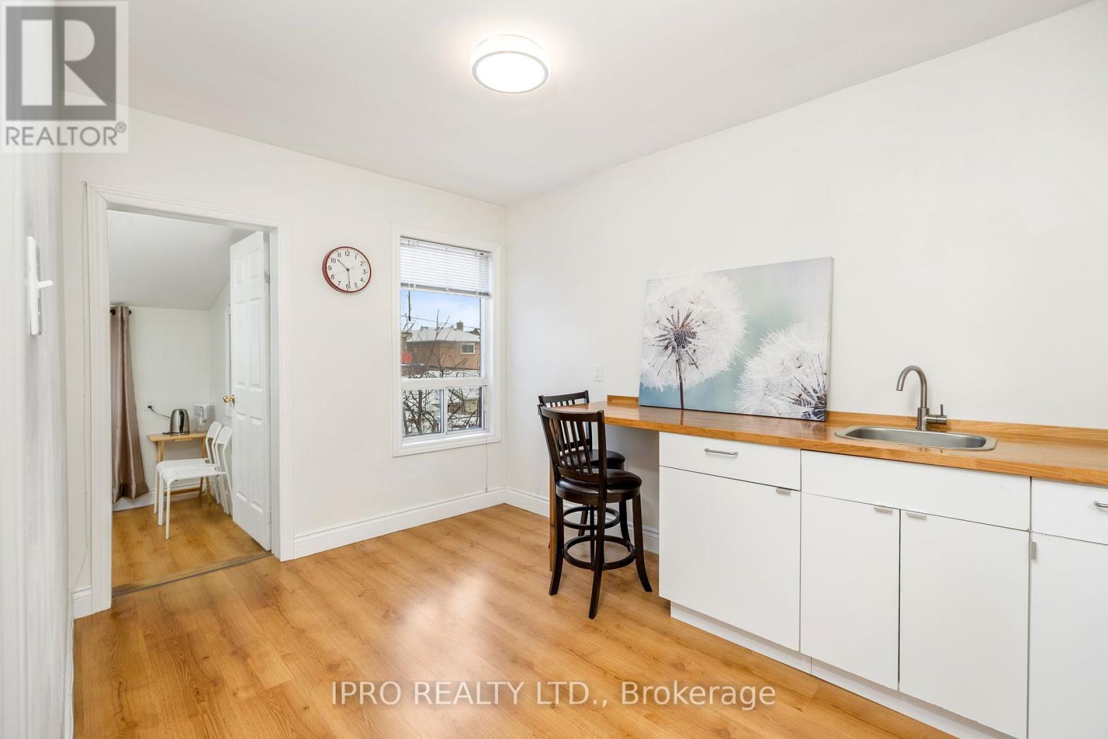 1351 Lansdowne Avenue E, Toronto, Ontario  M6H 3Z9 - Photo 19 - W11970457