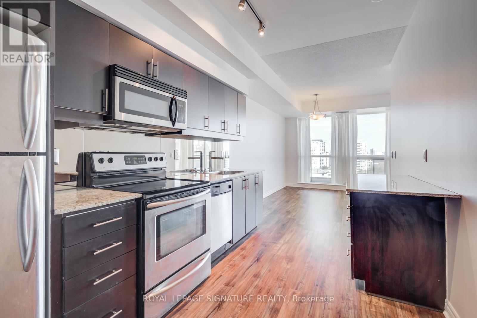 927 - 2885 Bayview Avenue, Toronto, Ontario  M2K 0A3 - Photo 2 - C12167880