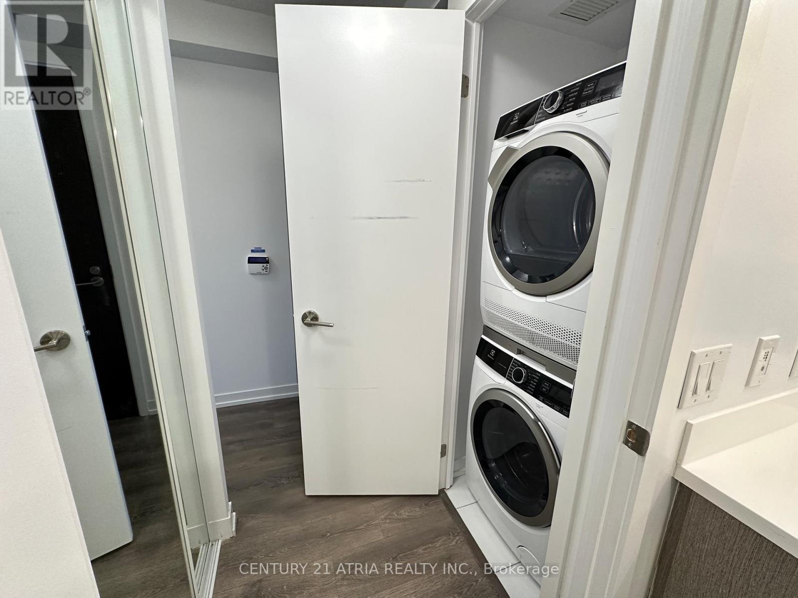 1801 - 219 Dundas Street E, Toronto, Ontario  M5A 0V1 - Photo 12 - C12167913