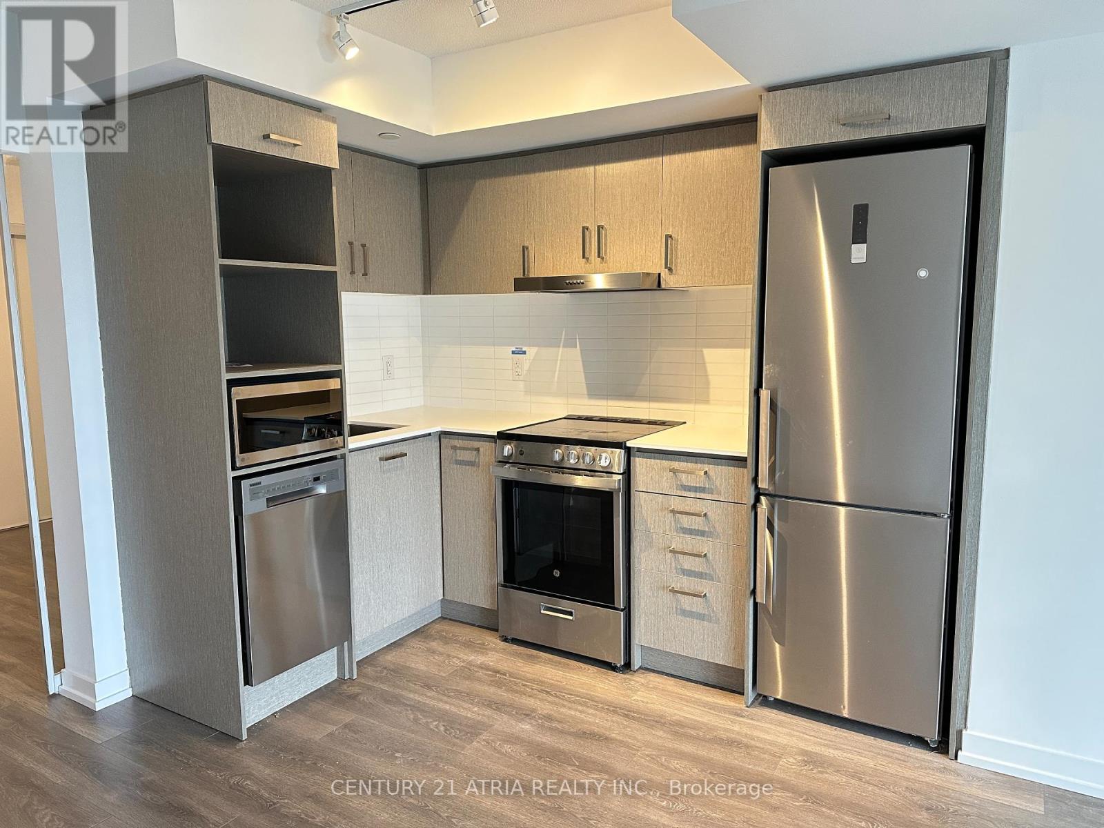 1801 - 219 Dundas Street E, Toronto, Ontario  M5A 0V1 - Photo 6 - C12167913