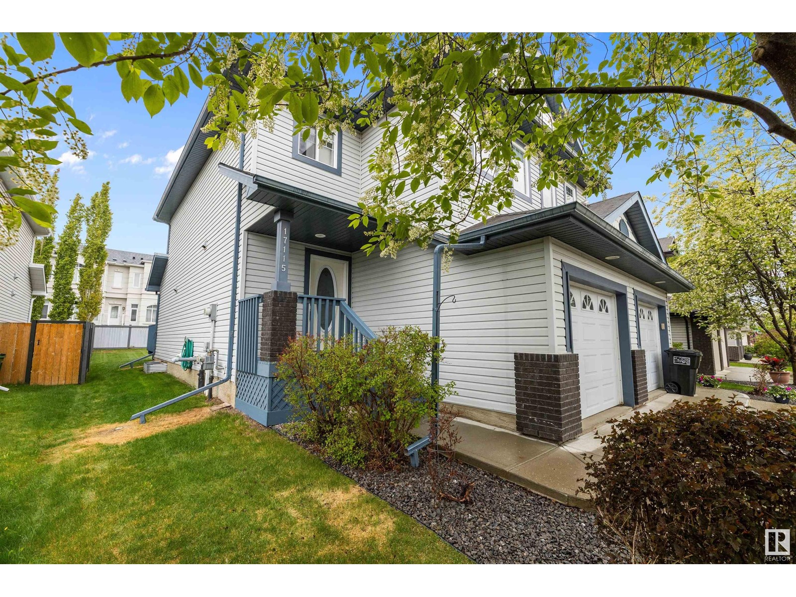 Property at 17115 7A AV SW image 3