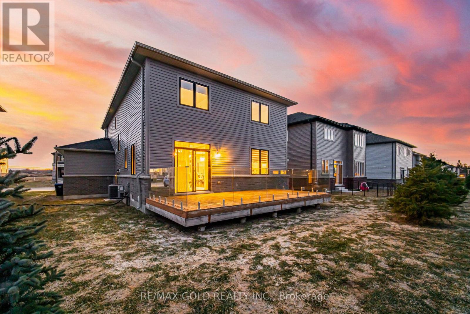 7 Middleton Drive, Wasaga Beach, Ontario  L9Z 0L1 - Photo 44 - S12167878