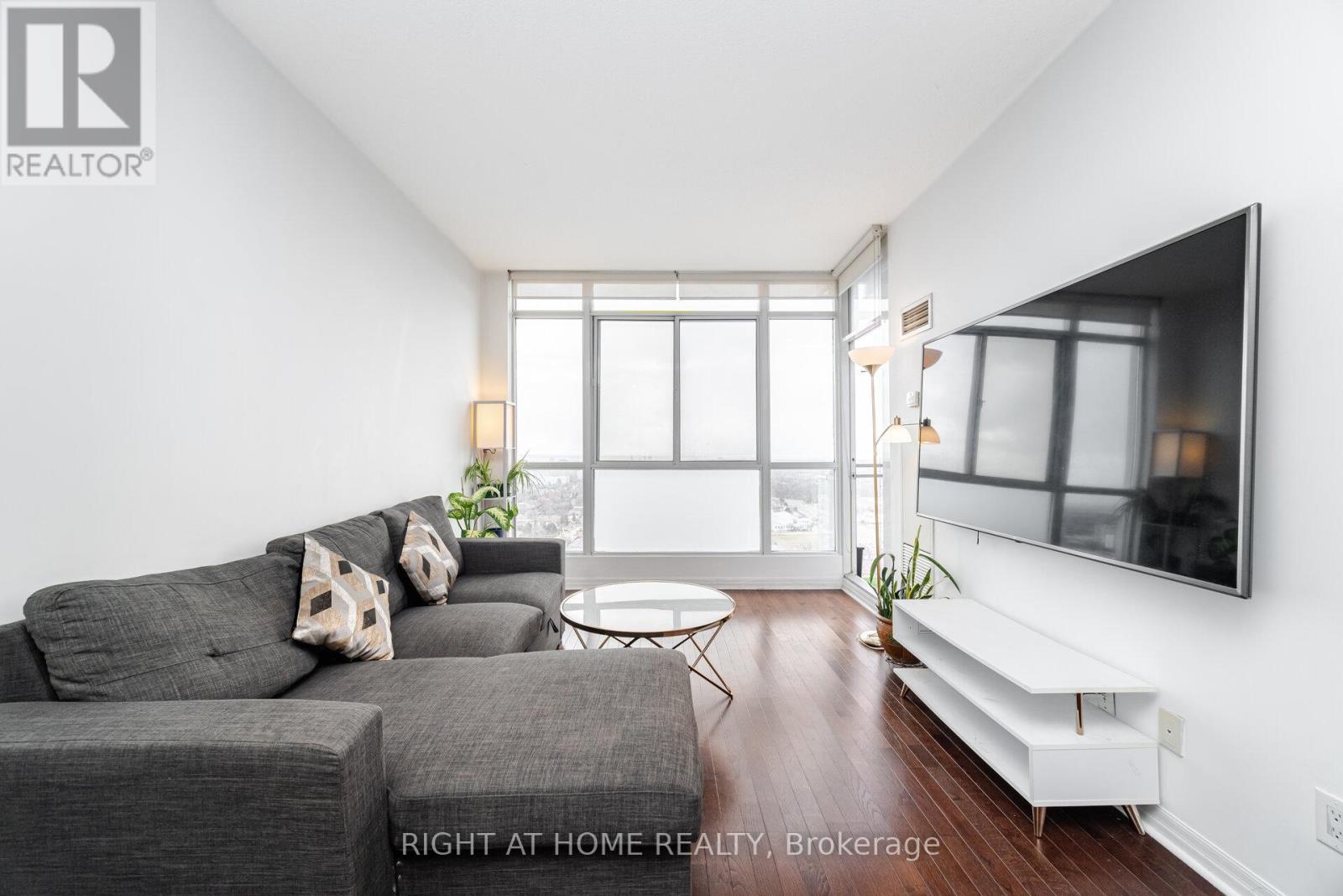 2308 - 225 Webb Drive, Mississauga, Ontario  L5B 4P2 - Photo 14 - W12167885