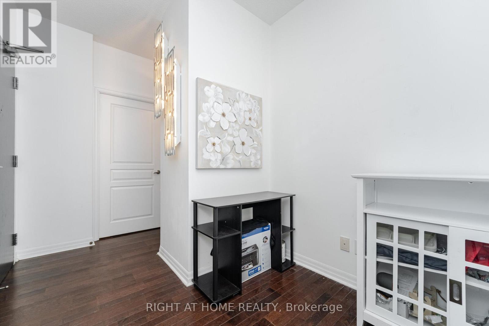 2308 - 225 Webb Drive, Mississauga, Ontario  L5B 4P2 - Photo 24 - W12167885