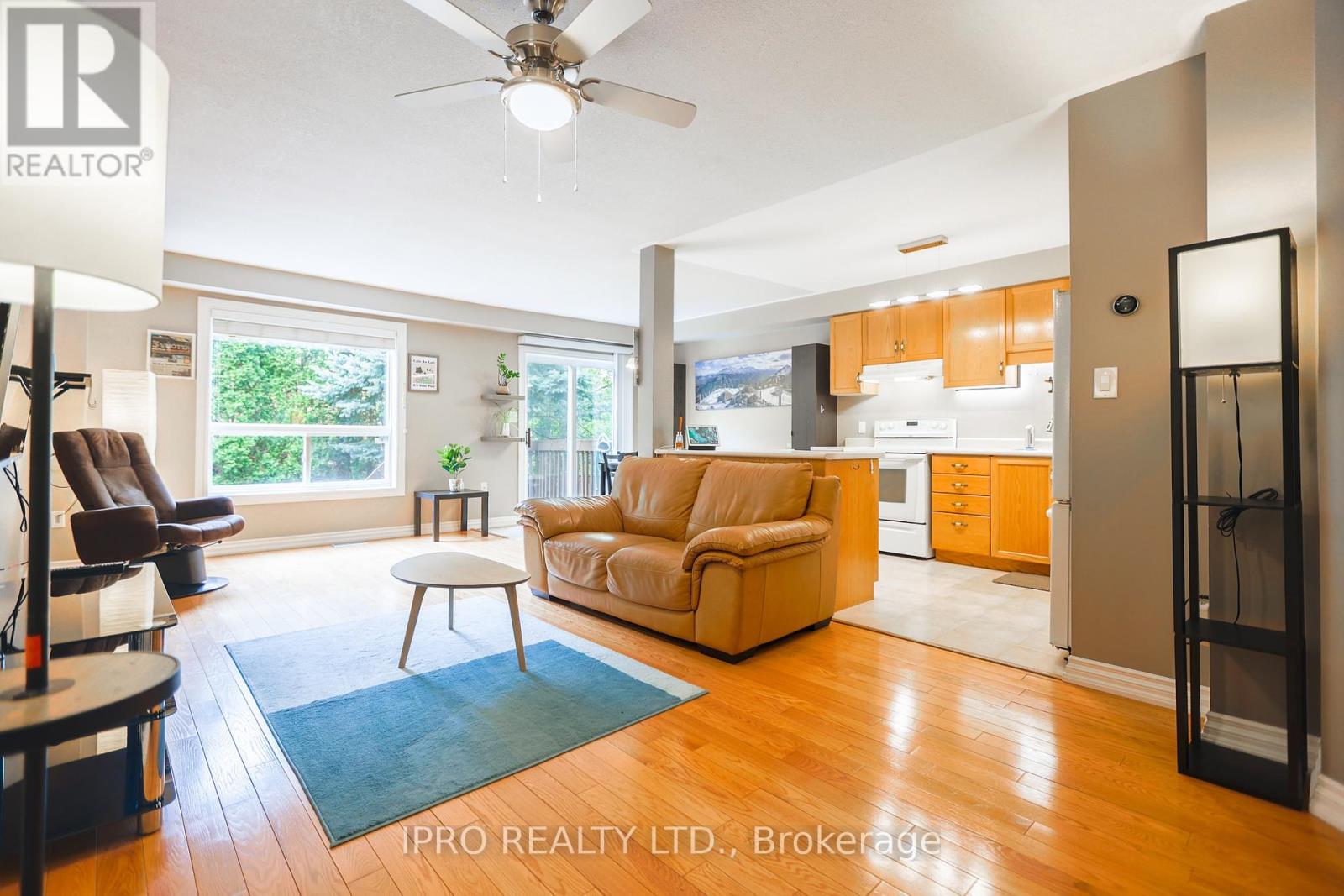 50 - 346 Highland Road W, Hamilton, Ontario  L8J 3T3 - Photo 4 - X12167907